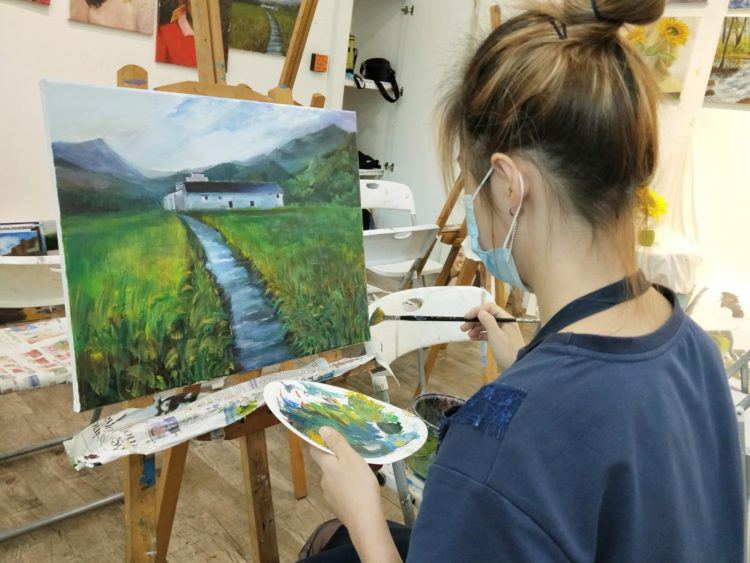 Painting lessons for adults
